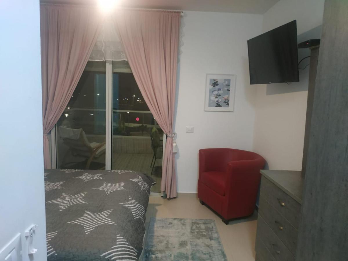 עכו דירה חדשה ליד הים- Akko-Brand New Apartment エクステリア 写真