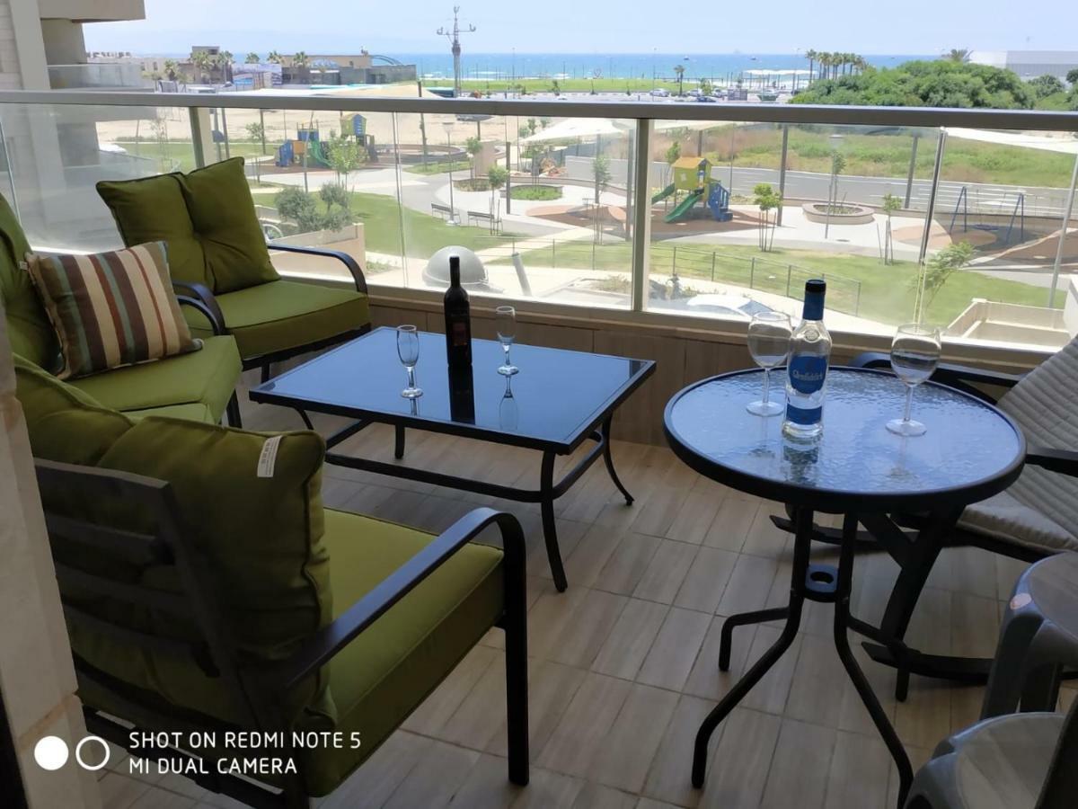עכו דירה חדשה ליד הים- Akko-Brand New Apartment エクステリア 写真